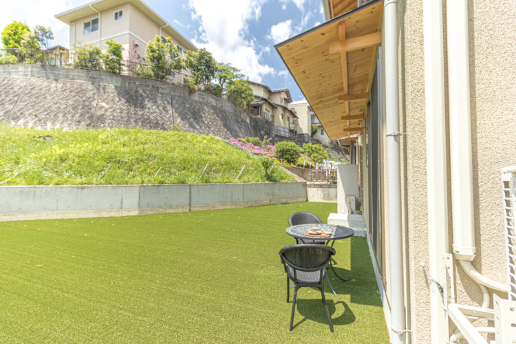 広い庭で家族でBBQ!